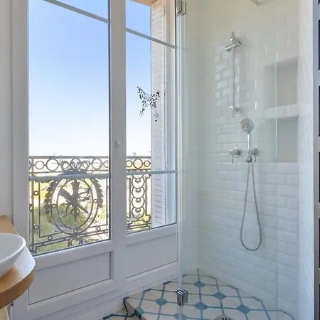 Appartamento Sophisticated Typically Parisian Flat - Welkeys